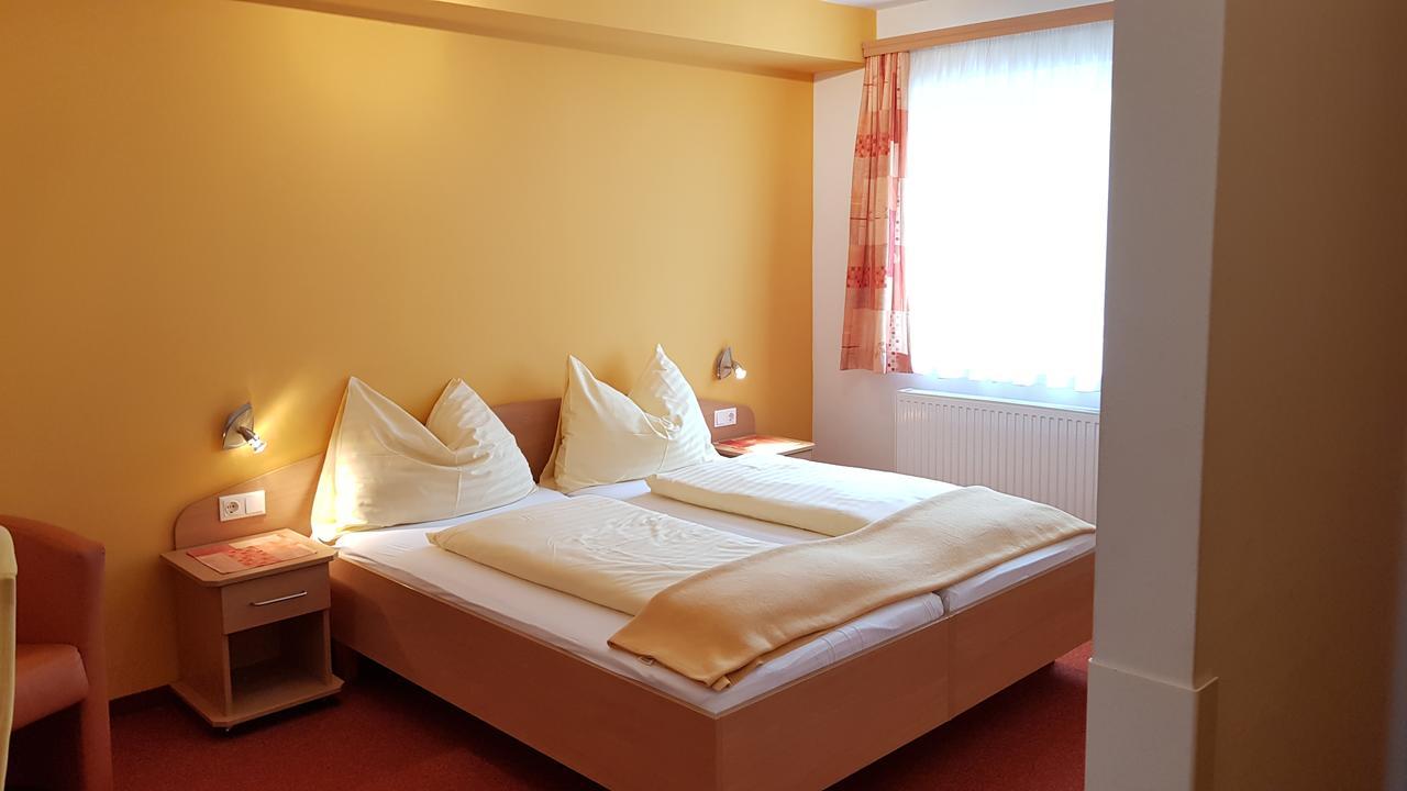 Hotel Roseggerhof Sankt Kathrein am Hauenstein Esterno foto